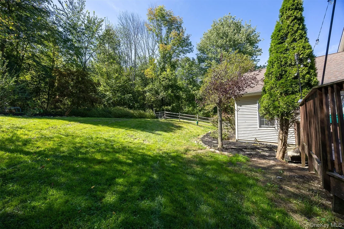 Photo of 250 Highview Road