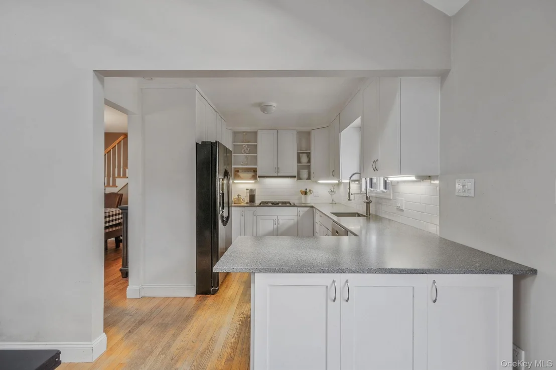 Photo of 97 N Clinton Avenue