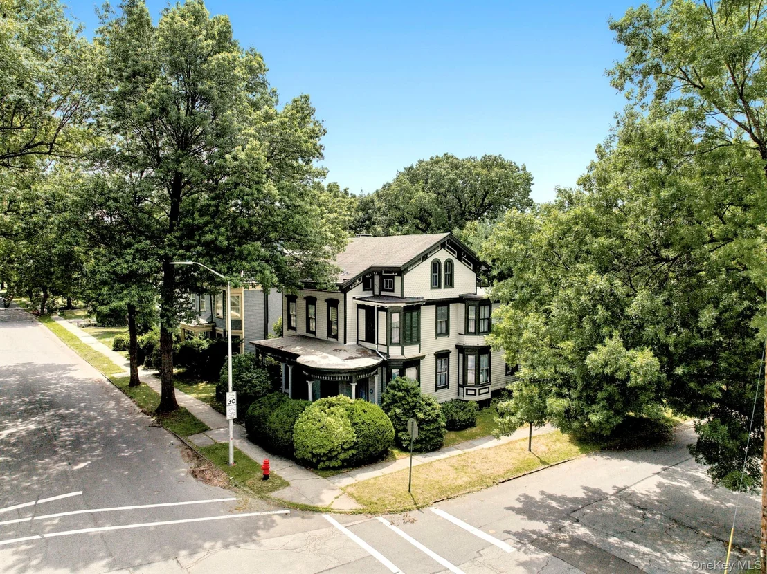 Photo of 112 Academy Street