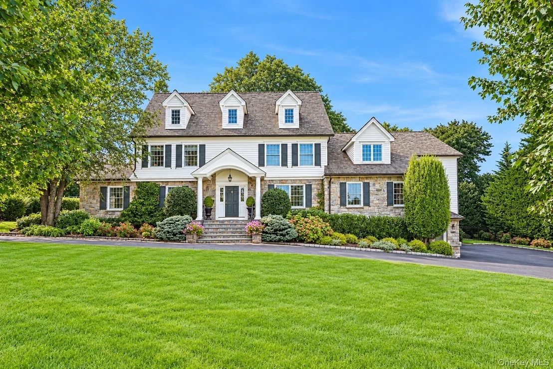 Photo of 81 Park Drive N