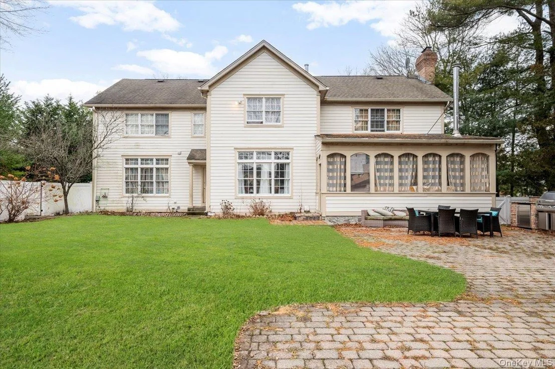 Photo of 21 Astor Avenue