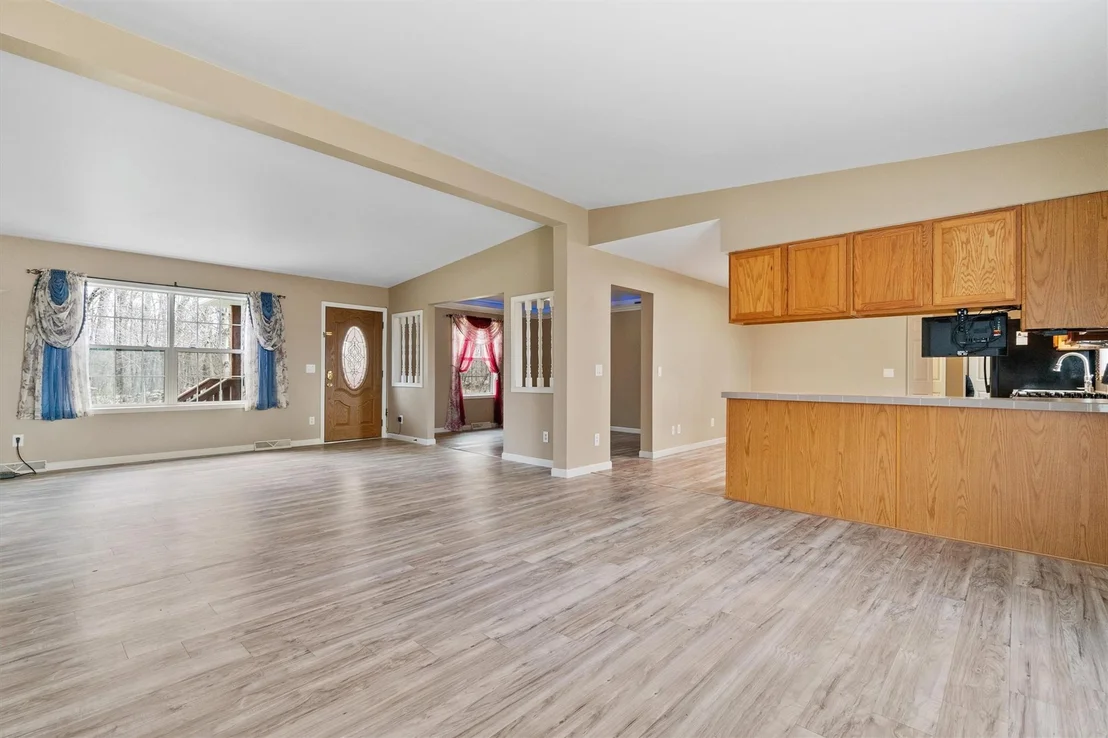 Photo of 371 Fosler Road