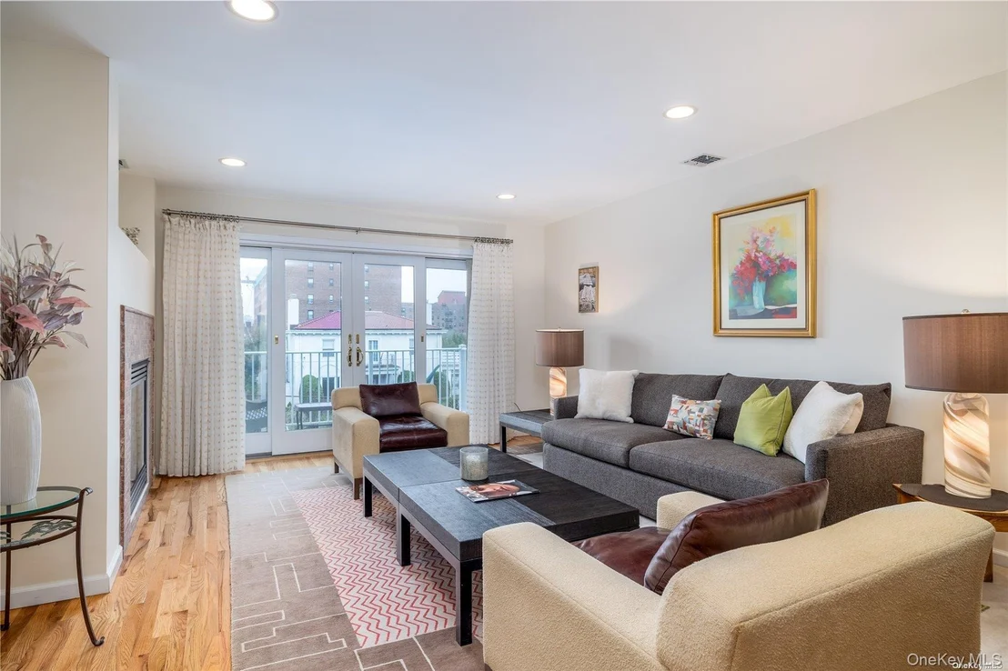 Photo of Unit UPPER at 159 Monroe Boulevard