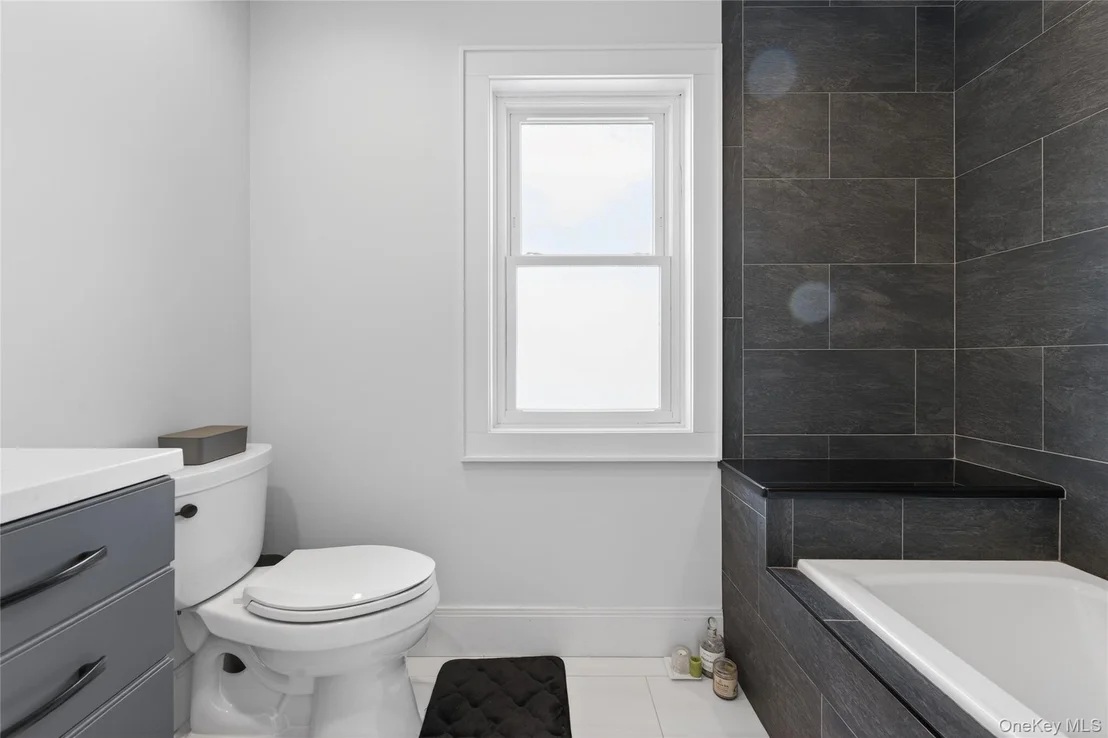 Photo of 20 Westbridge Drive