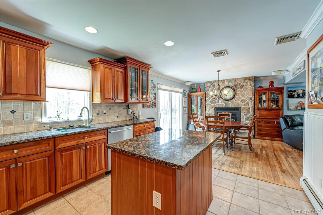 Photo of 209 Fairway Drive