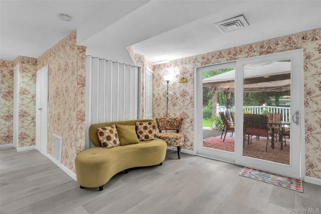 Photo of 31 Holbrook Road
