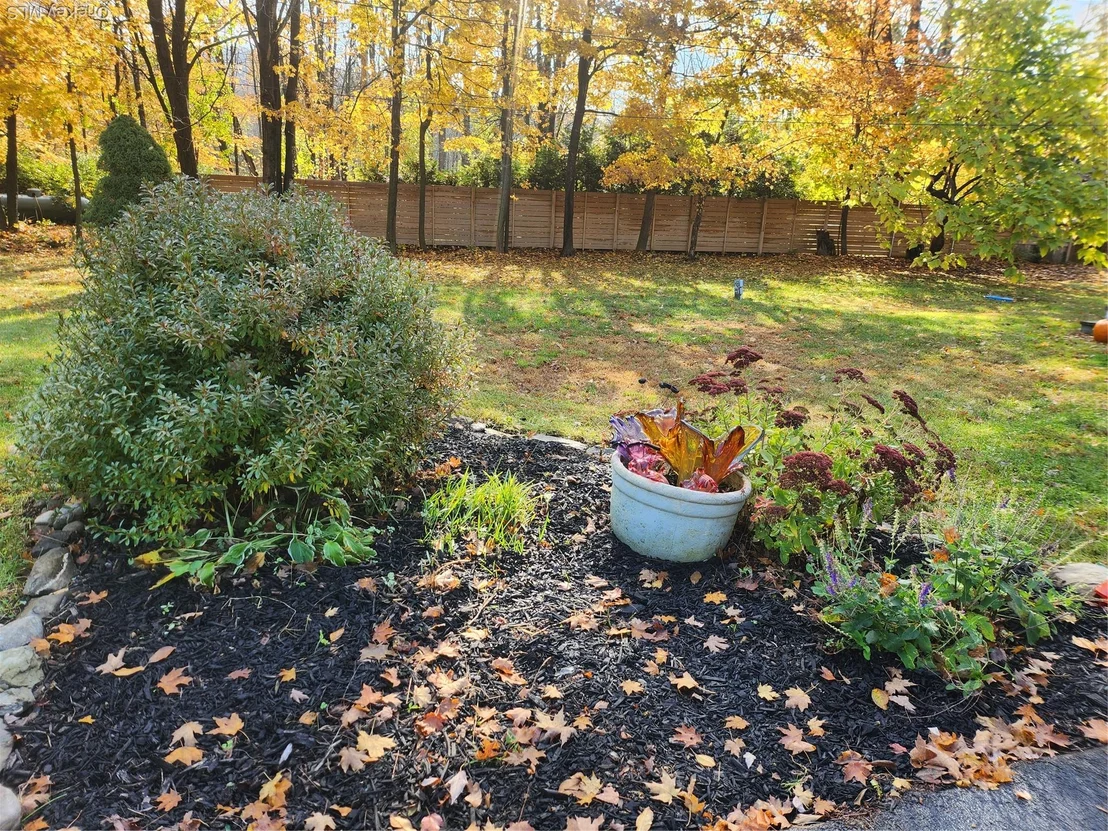 Photo of 39 W Pine Road