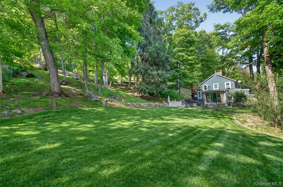 Photo of 71 Highland Drive