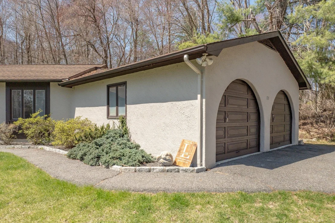 Photo of 171 Crane Road