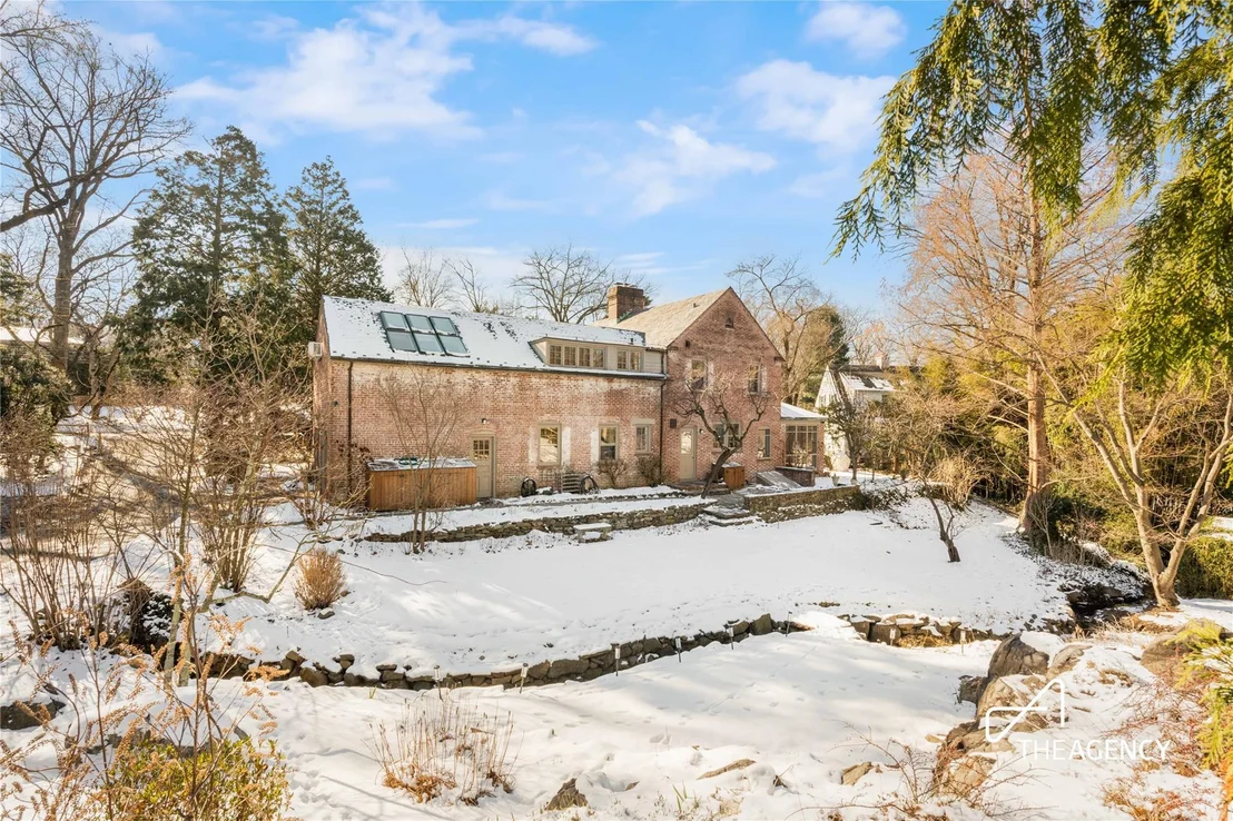 Photo of 4 Alderbrook Road