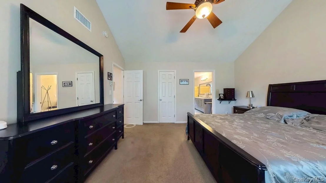 Photo of 87 Winchester Drive