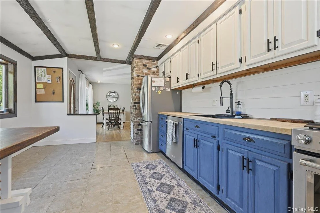 Photo of 9 Copperbeech Road