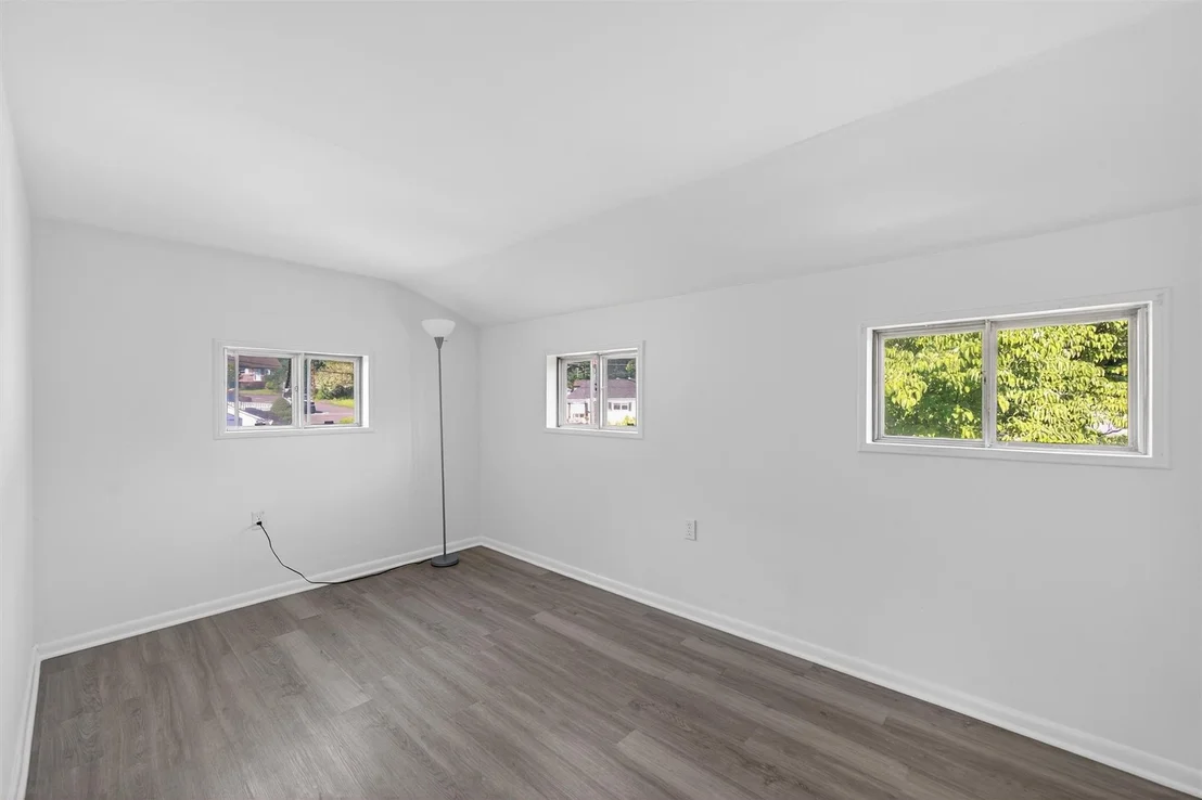 Photo of 34 Hurd Avenue
