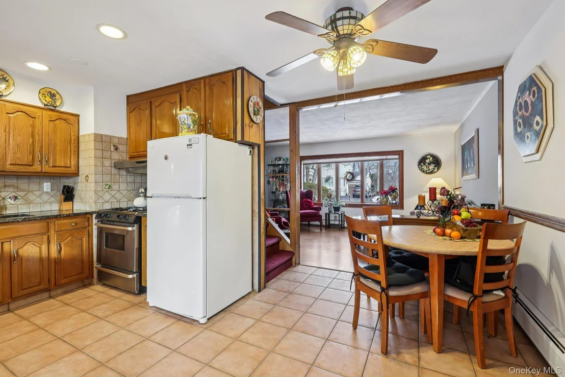 Photo of 375 Laurel Road