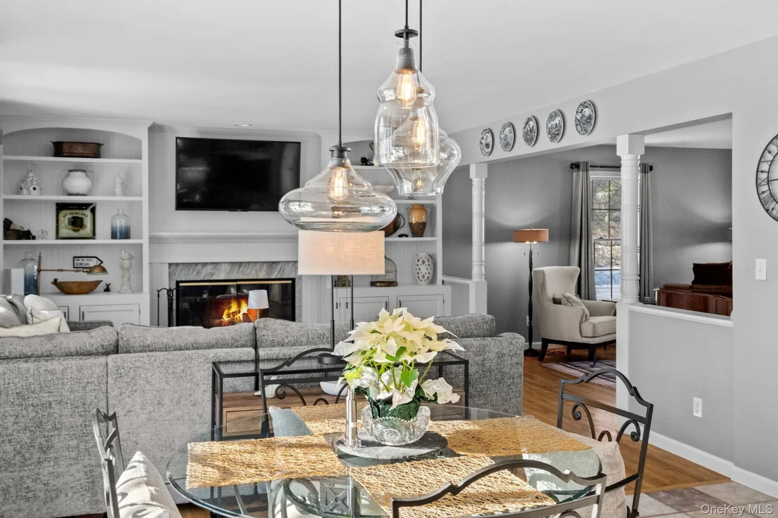 Photo of 6 Ridge Circle