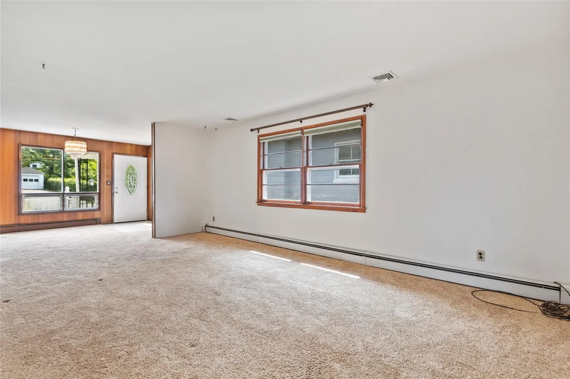 Photo of 156 2nd Street