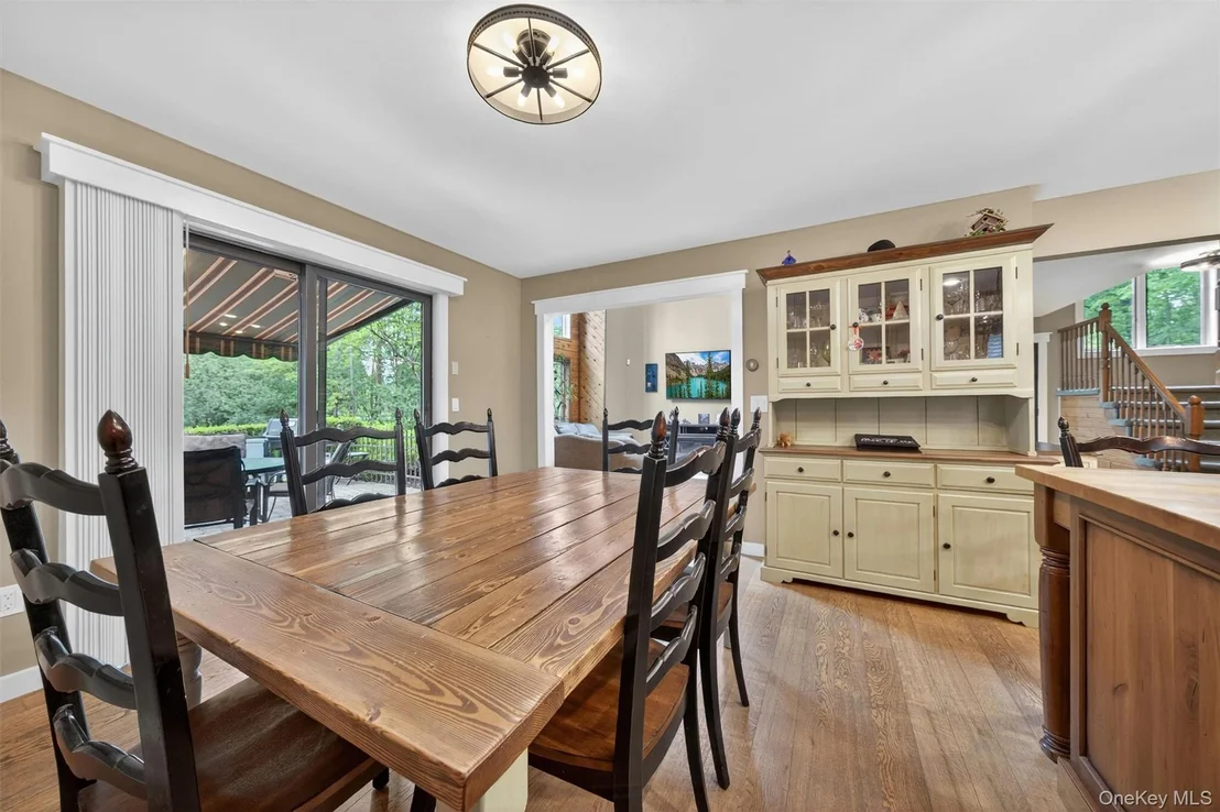 Photo of 233 Hill Road