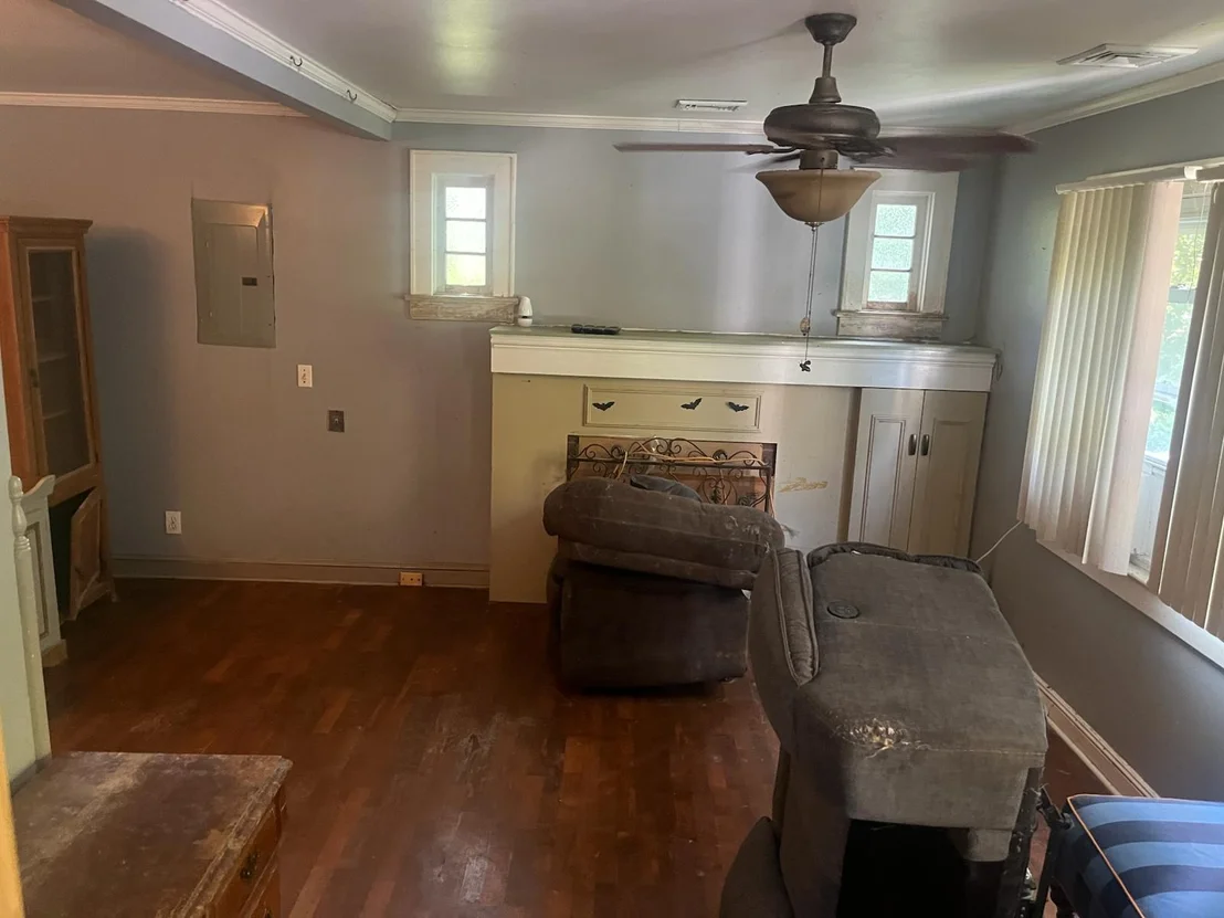 Photo of 123 Jefferson Drive