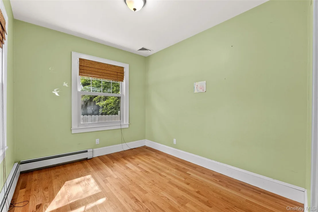 Photo of 15 Pershing Avenue