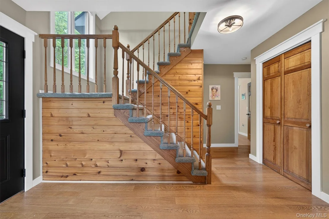 Photo of 233 Hill Road