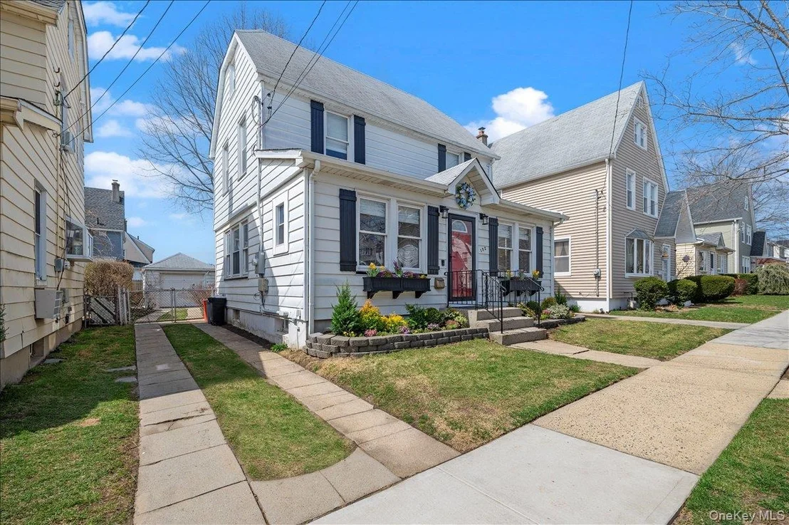 Photo of 192 Broad Street