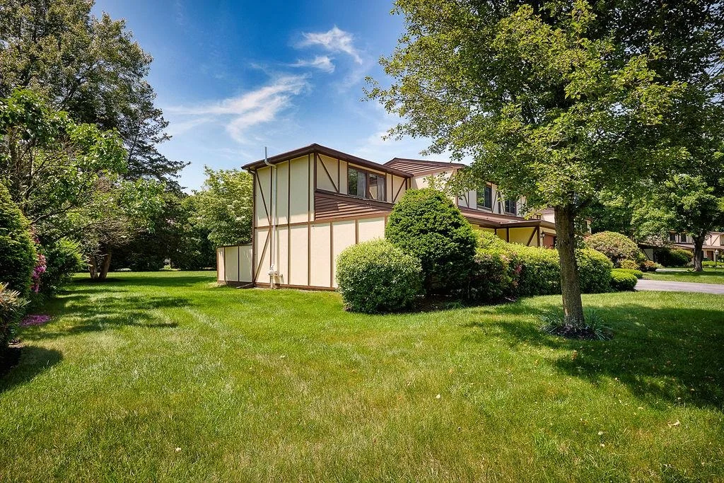 Photo of Unit 7 at 119 Stringham Road