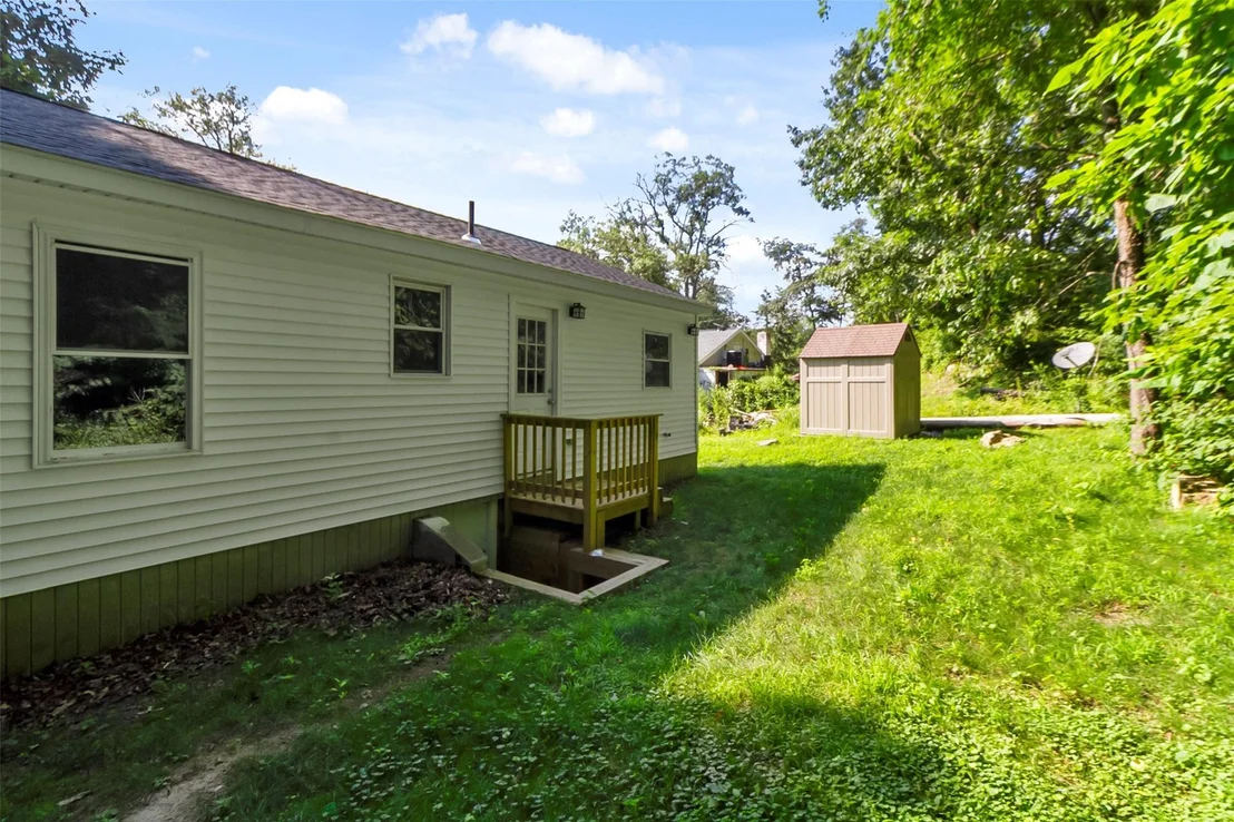 Photo of 50 Deerfield Road