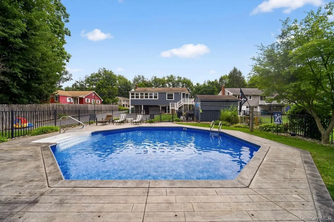 Photo of 16 Wendover Drive