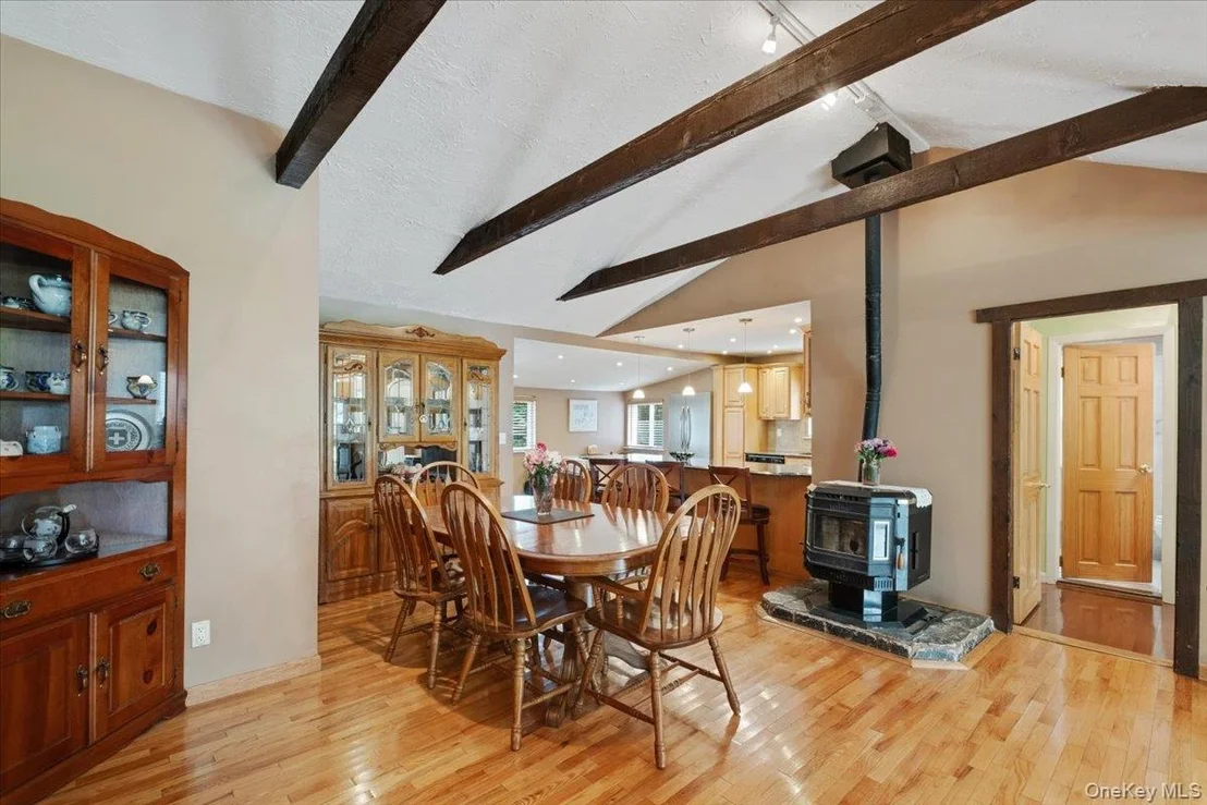 Photo of 333 Rockledge Road