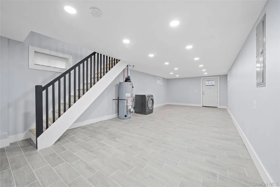 Photo of 16 Laurel Avenue