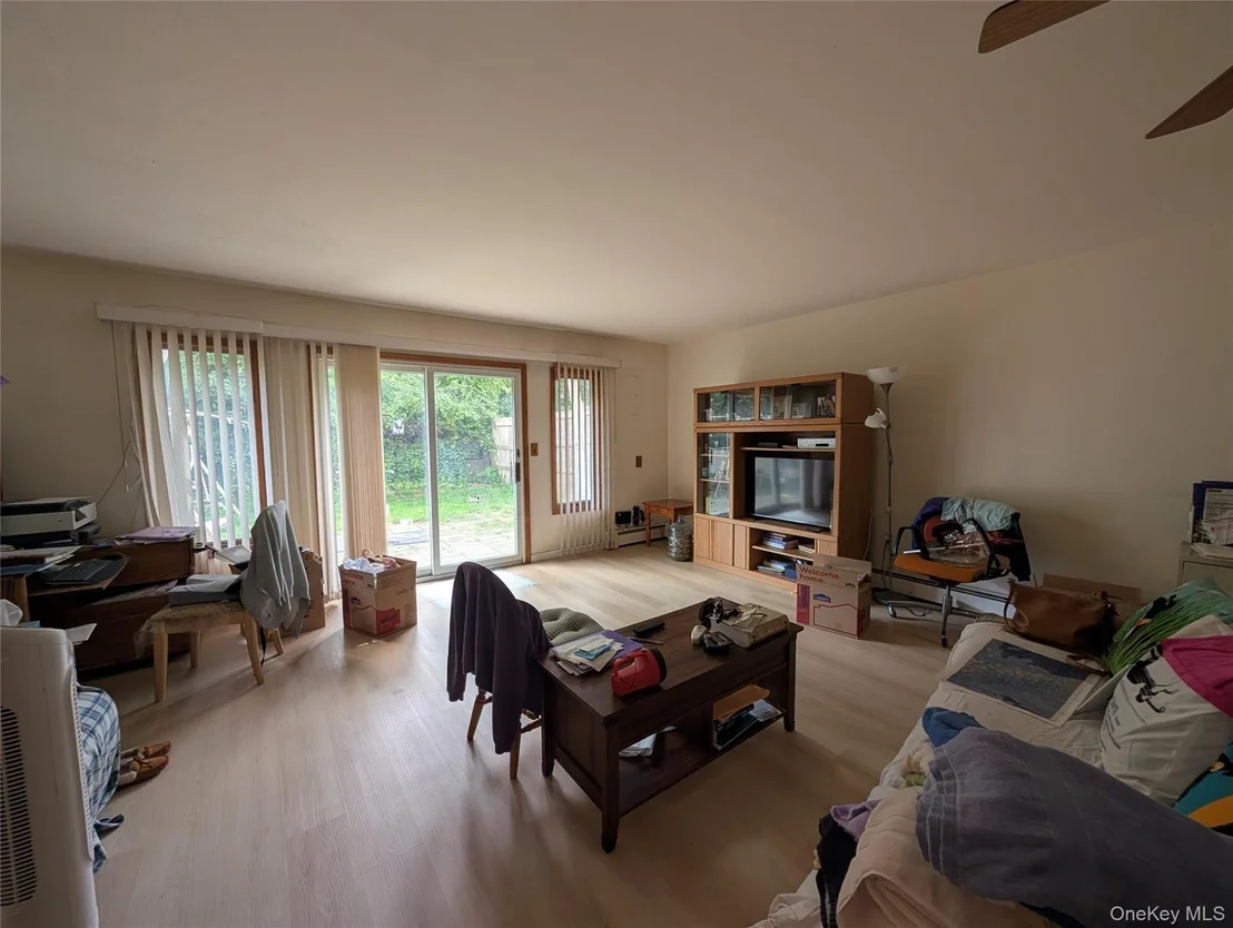Photo of 6 Ferracane Place