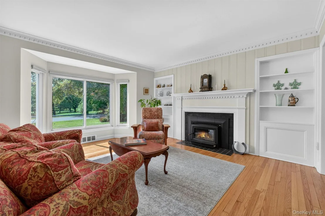 Photo of 194 Wilbur Boulevard