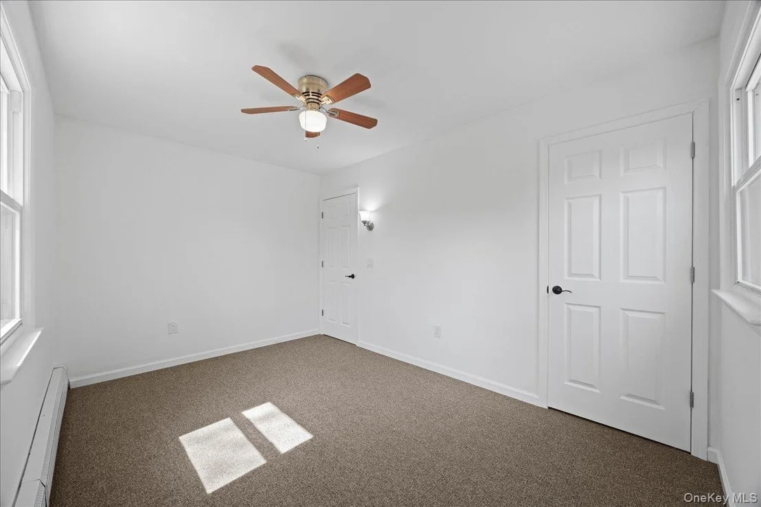 Photo of 1168 Lakes Road