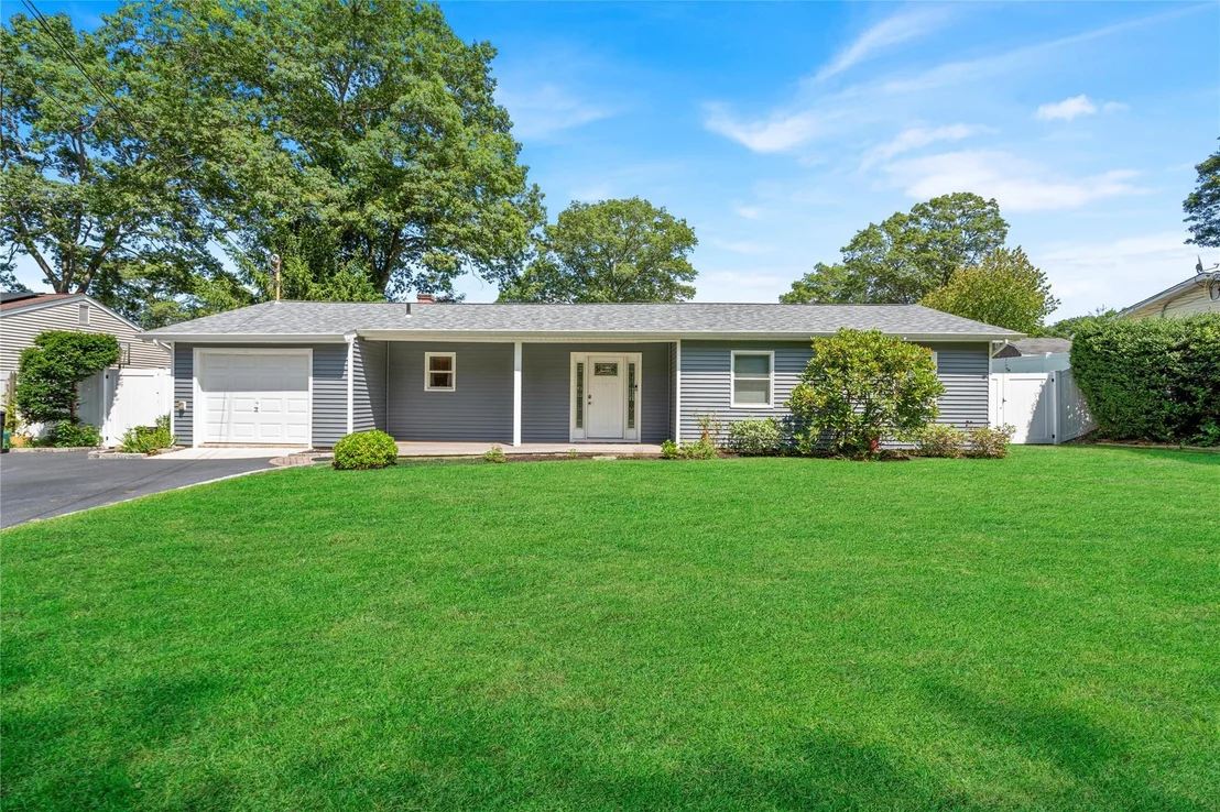 Photo of 61 Brookhaven Drive