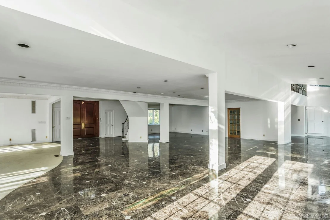 Photo of 21 Overbrooke Lane