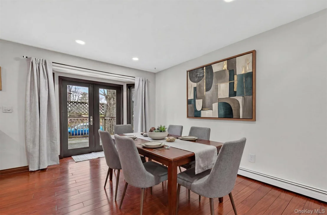 Photo of 22 Cambridge Circle
