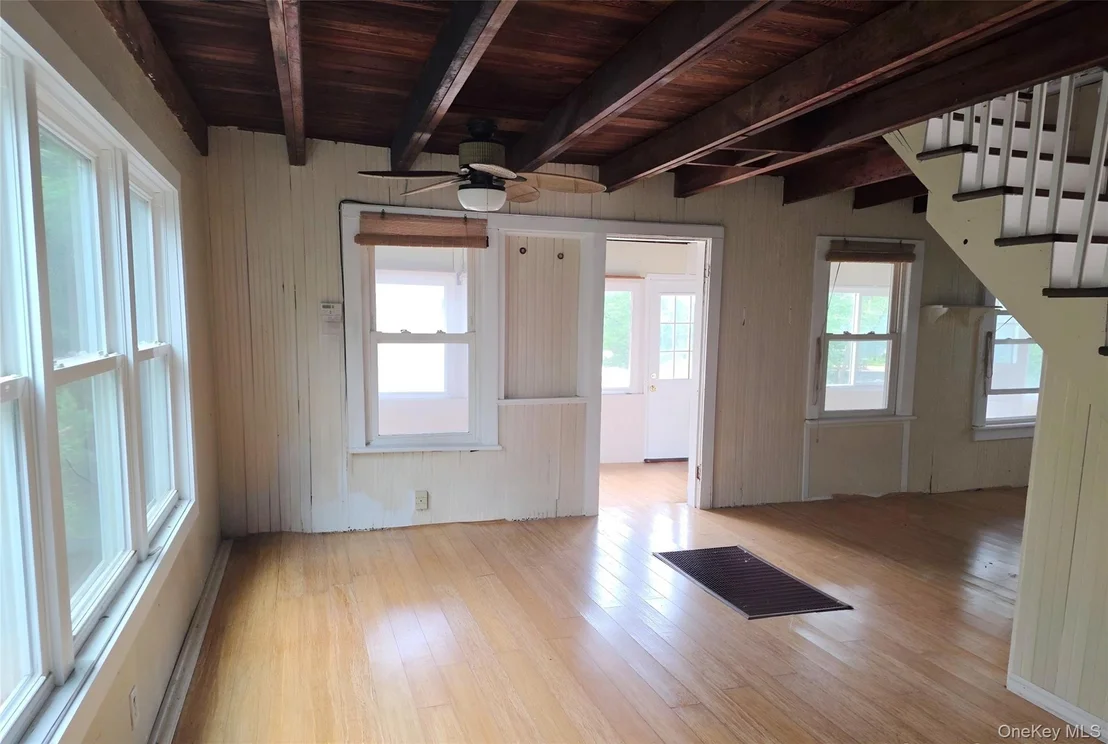 Photo of 54 Oak Beach Road