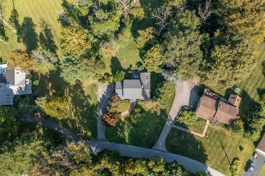 Photo of 102 Stream Lane
