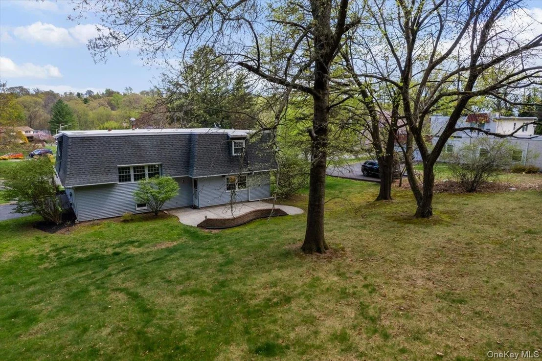 Photo of 3 Spring Rock Place
