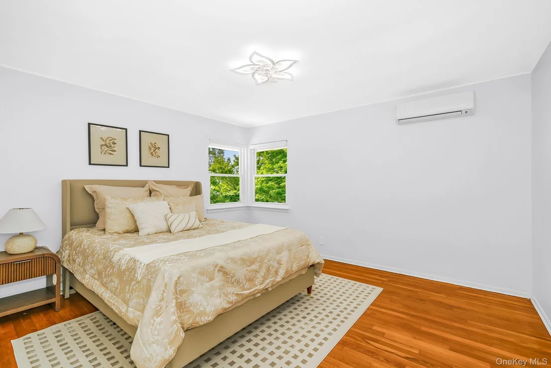 Photo of 3900 Miller Place