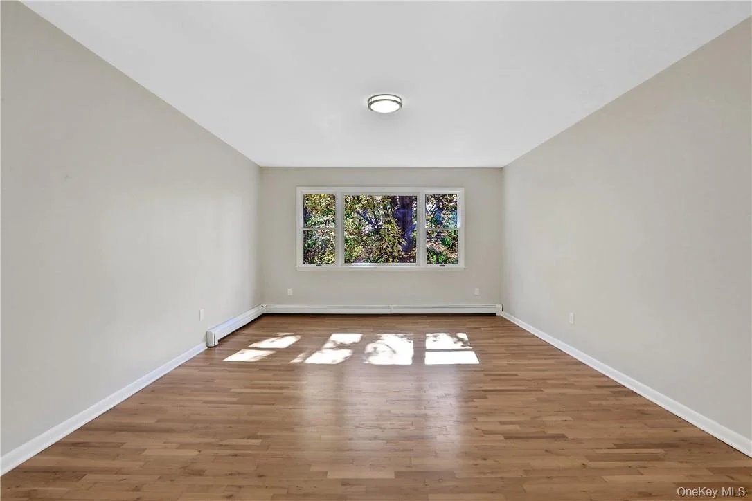 Photo of 2 Requa Street