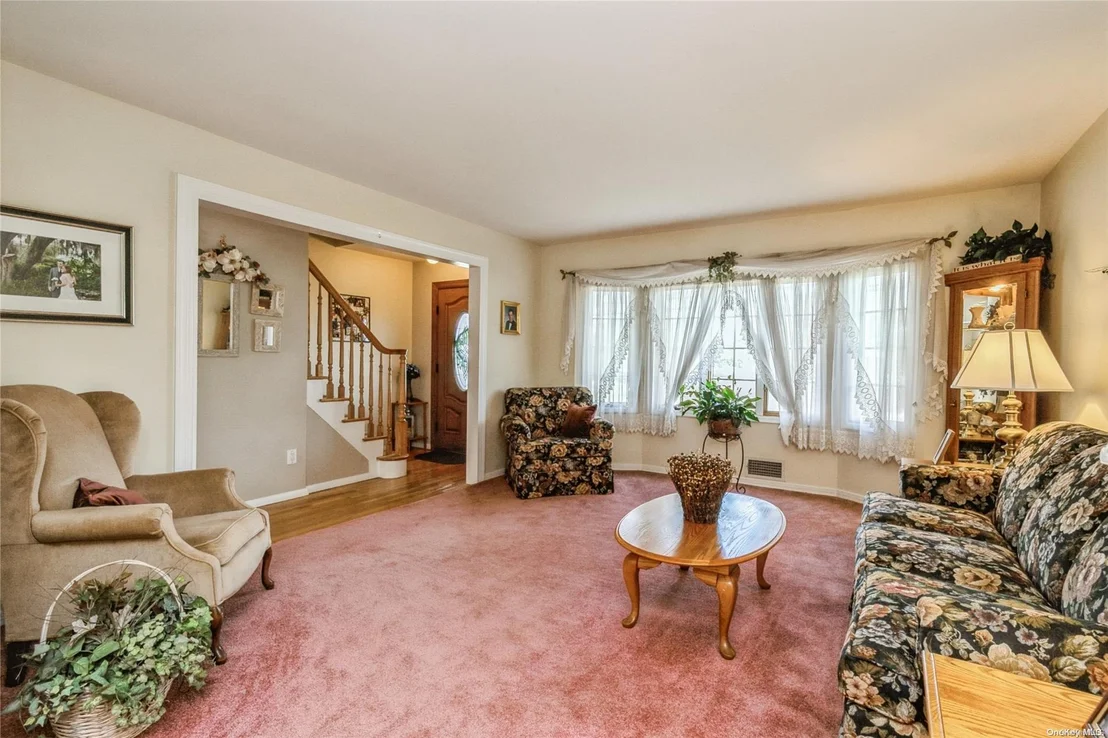 Photo of 5 Bergen Drive