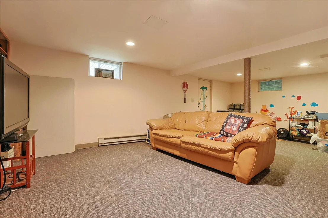 Photo of 2 Andrew Drive