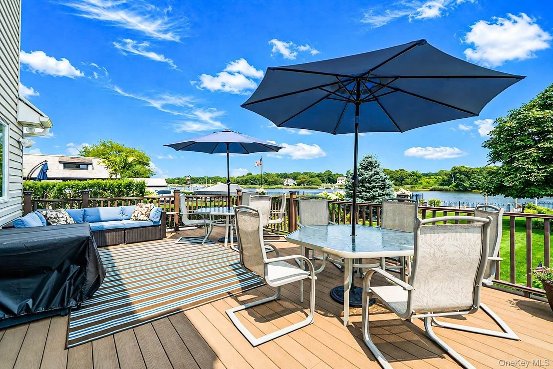 Photo of 131 Crystal Beach Boulevard