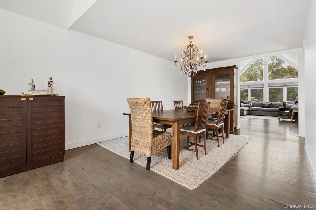 Photo of 33 Hillandale Road