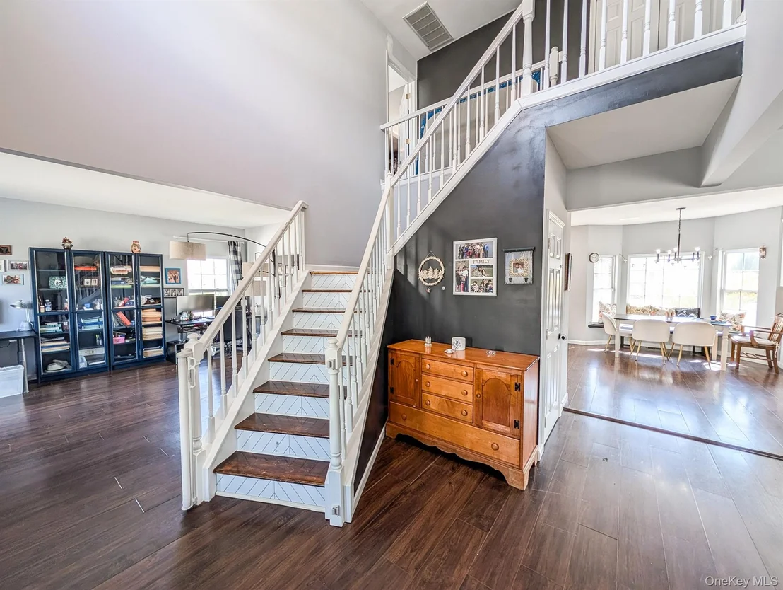 Photo of 71 Elm Avenue