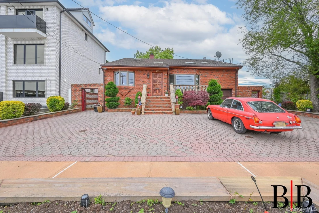 Photo of 80 Whitman Drive