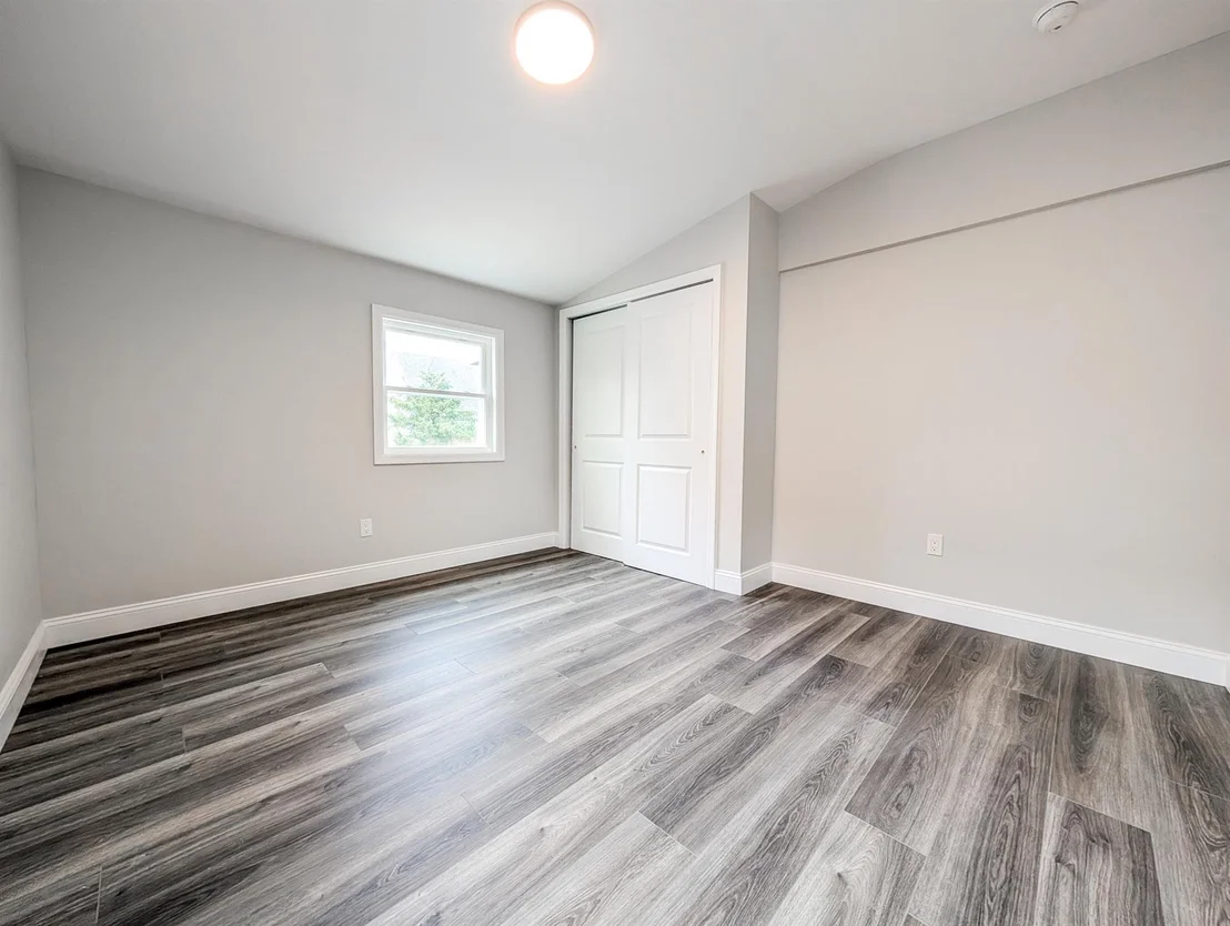 Photo of 206 Longfellow Drive