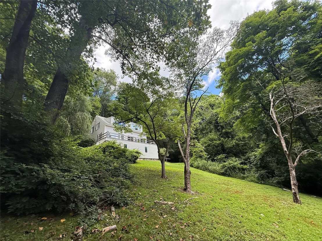 Photo of 95 Peekskill Hollow Road