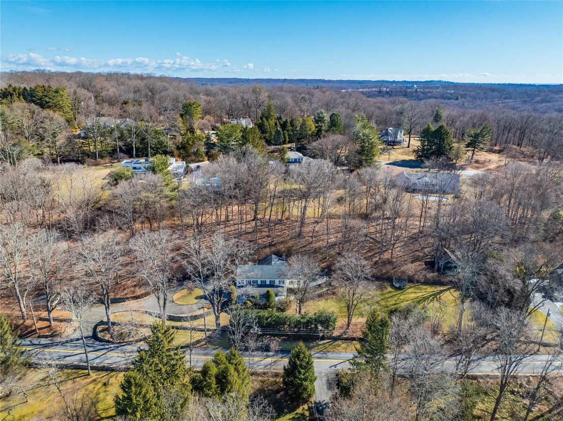 Photo of 10 Whippoorwill Road